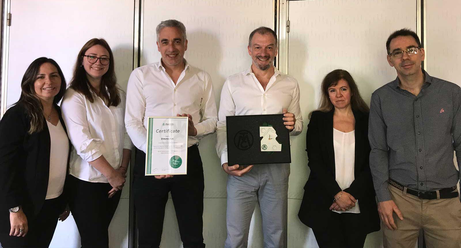 In 2020, Mayer & Cie. and Dimatex are able to celebrate the sixtieth anniversary of their successful collaboration. From left to right: Norma Derbes, Sarah Bäck, Diego Ferradás, Fernando Ferradás, Gabriela Menéndez Hässel, Fernando Atadia.